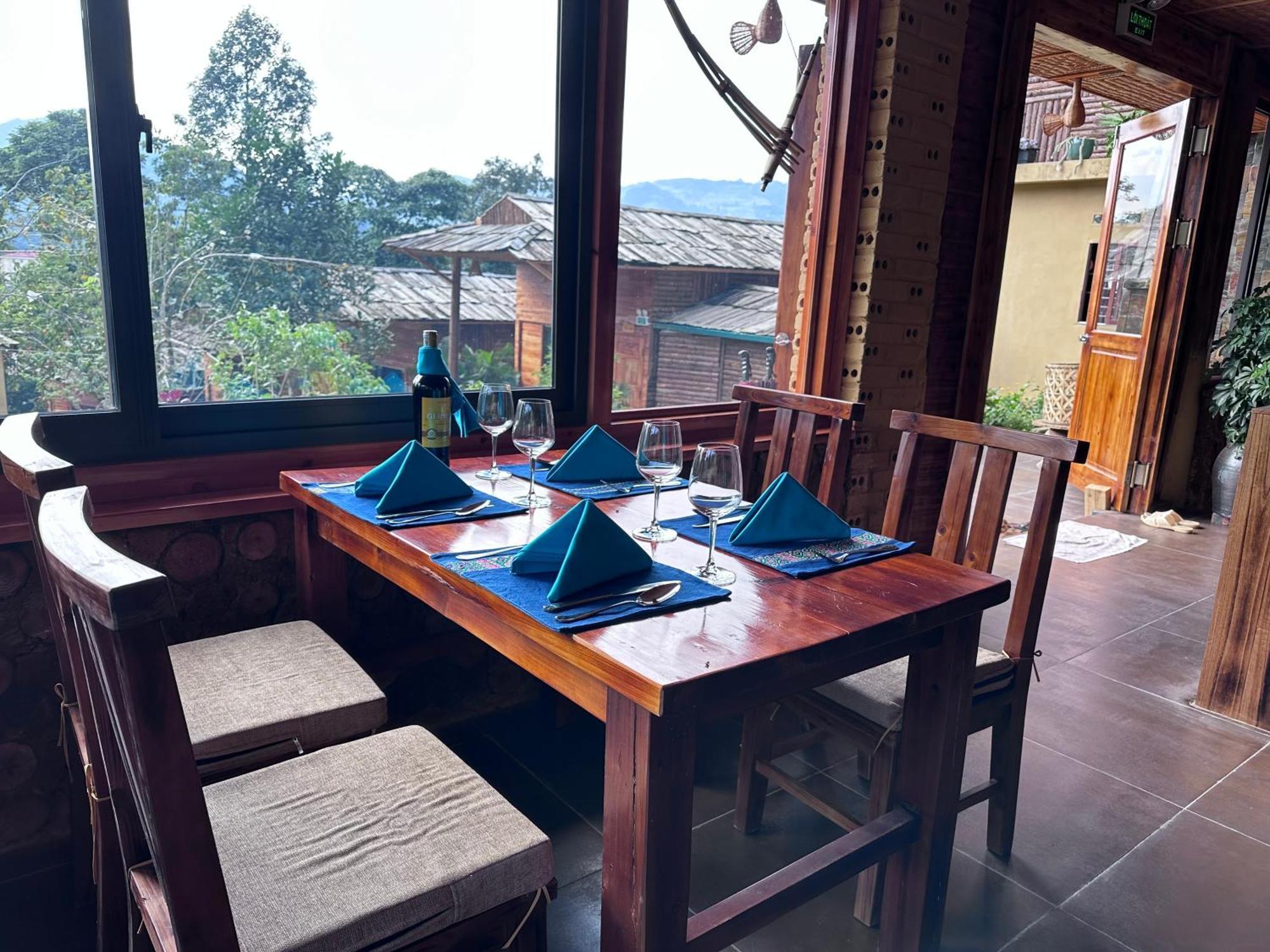 Bac Ha Charm Stay Exterior photo